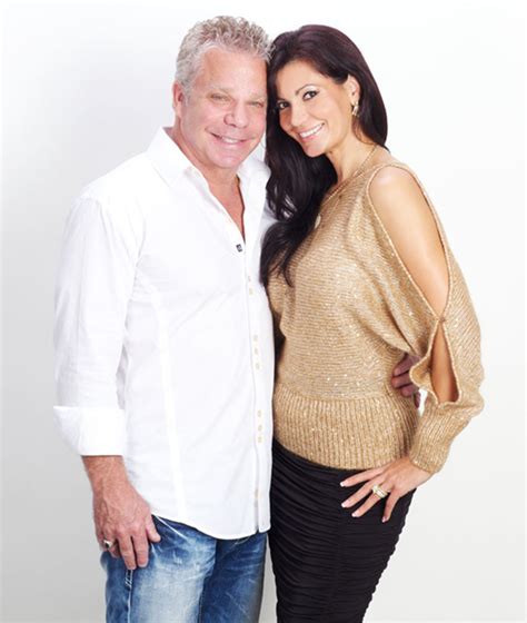 how old is steve and julie weintraub|The Power of Twos: An interview with Steve & Julie。